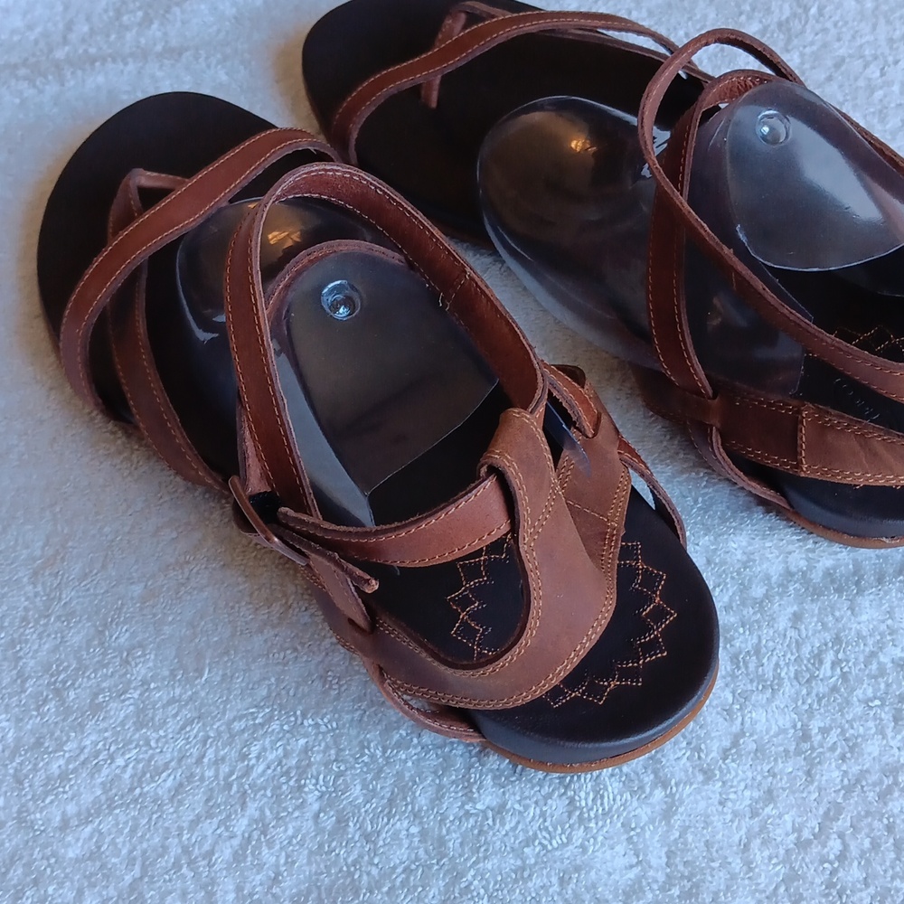 Chaco Brown Strappy Sandals - Picture 8 of 16